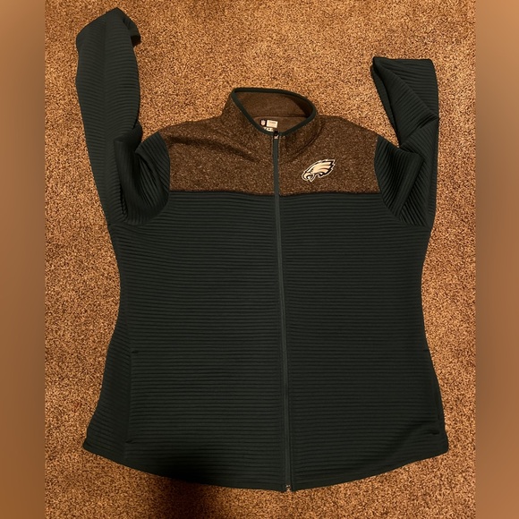 Eagles zip up fleece jacket - Picture 4 of 11